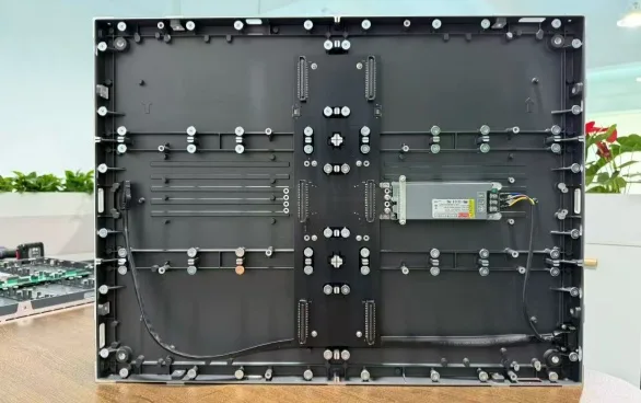 Front Maintenance Design